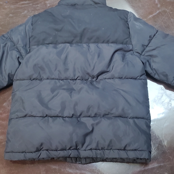 H&M Children's Black Puffer Jacket - Picture 7 of 7